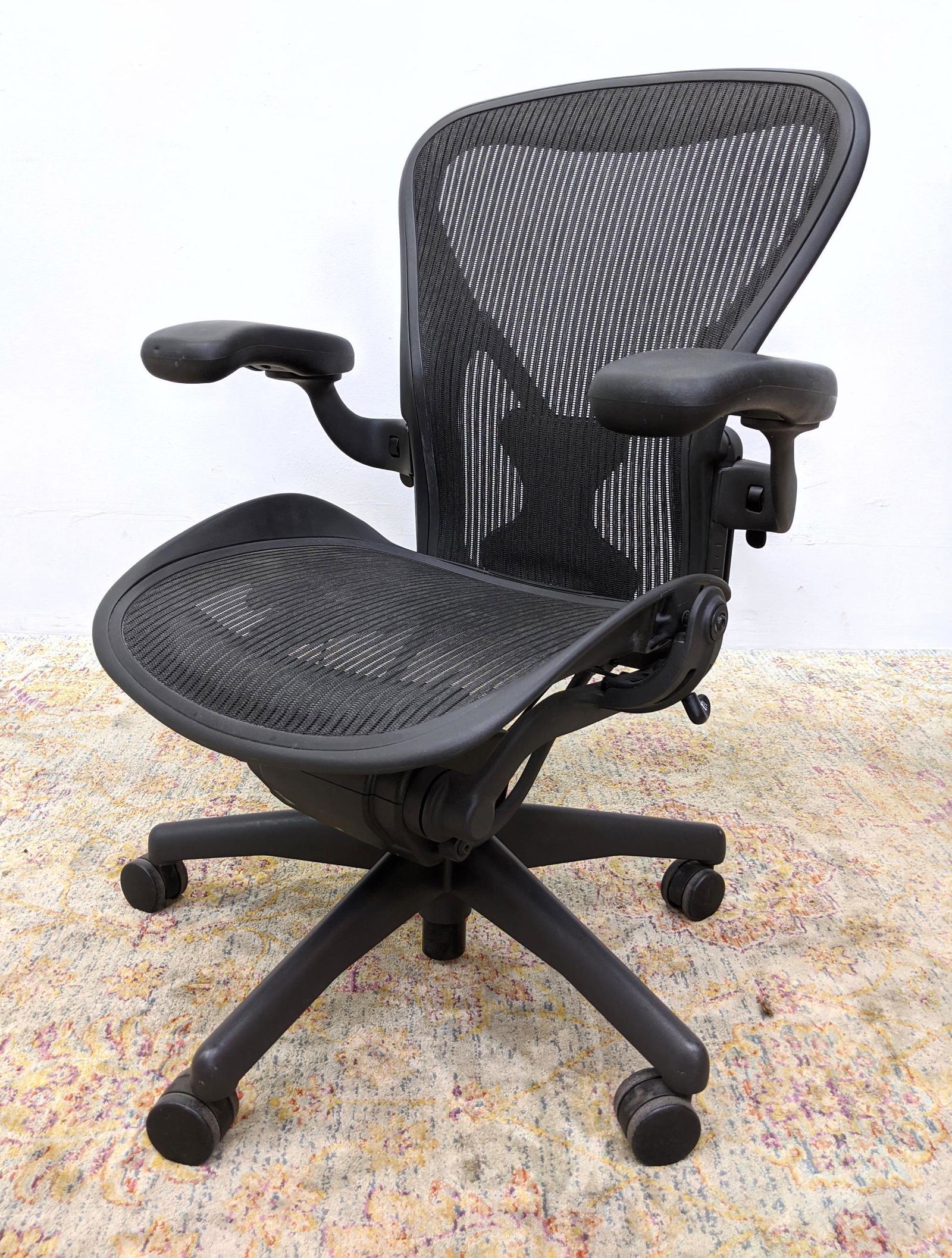 HERMAN MILLER Aeron Rolling Desk Chair. Office Chair. M (1 of 11)