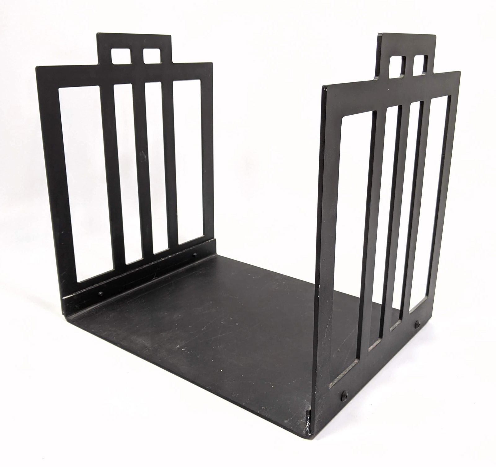 Mission style Black Metal Fireplace Log Holder. (1 of 8)