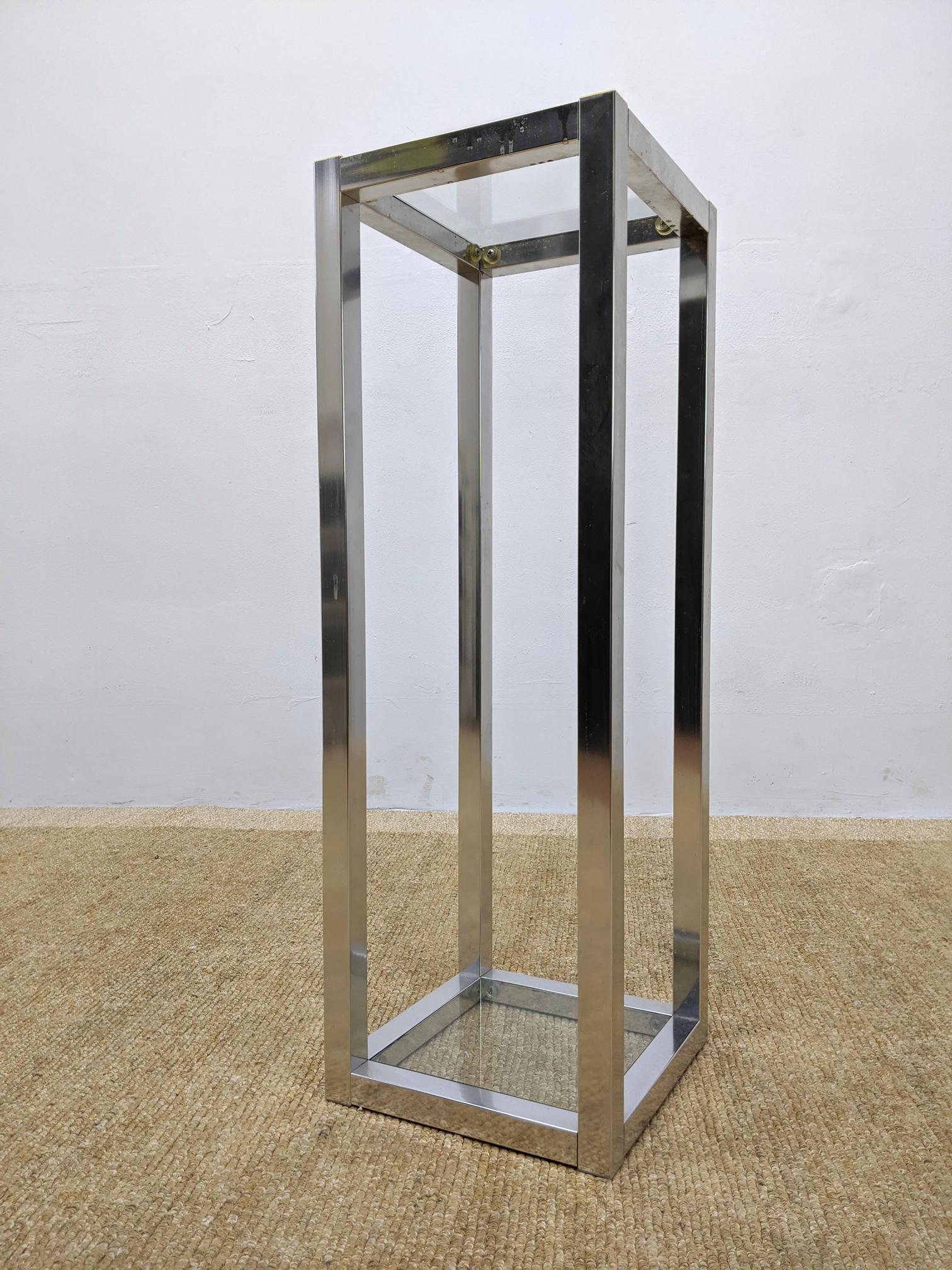 Silver Metal Square Column Display Pedestal. Inset Glas (1 of 8)