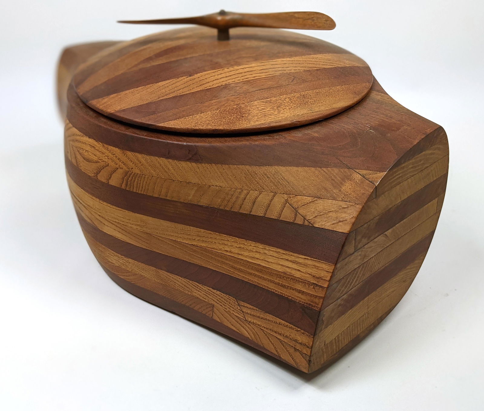 Heavy Studio Woodworker Covered Box.  Manufactured fro (1 of 17)