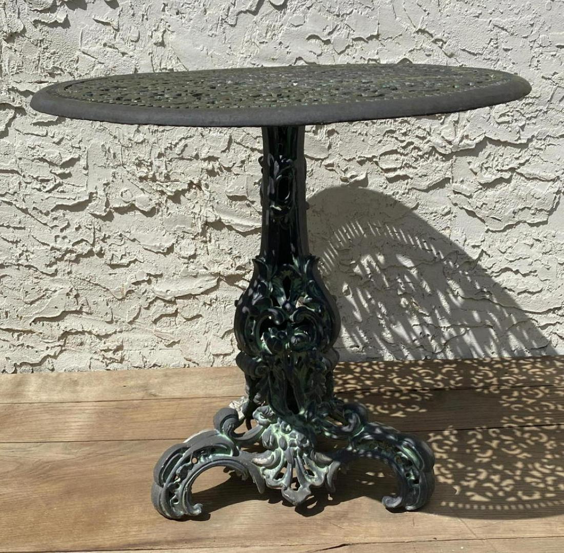 Highly Ornate Round Cast Aluminum Side Table. Decorativ (1 of 9)