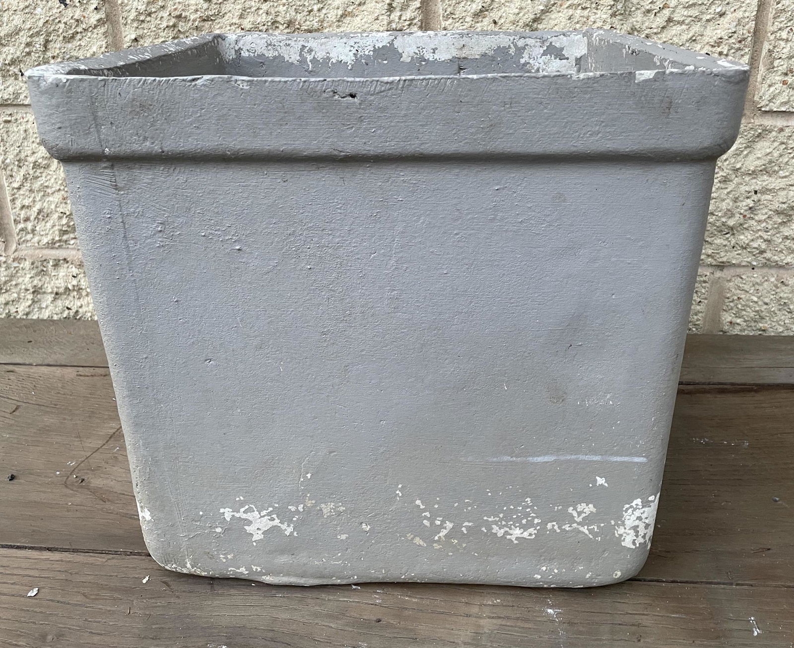 WILLY GUHL Box Planter. Outdoor Garden. Raised rim and (1 of 9)
