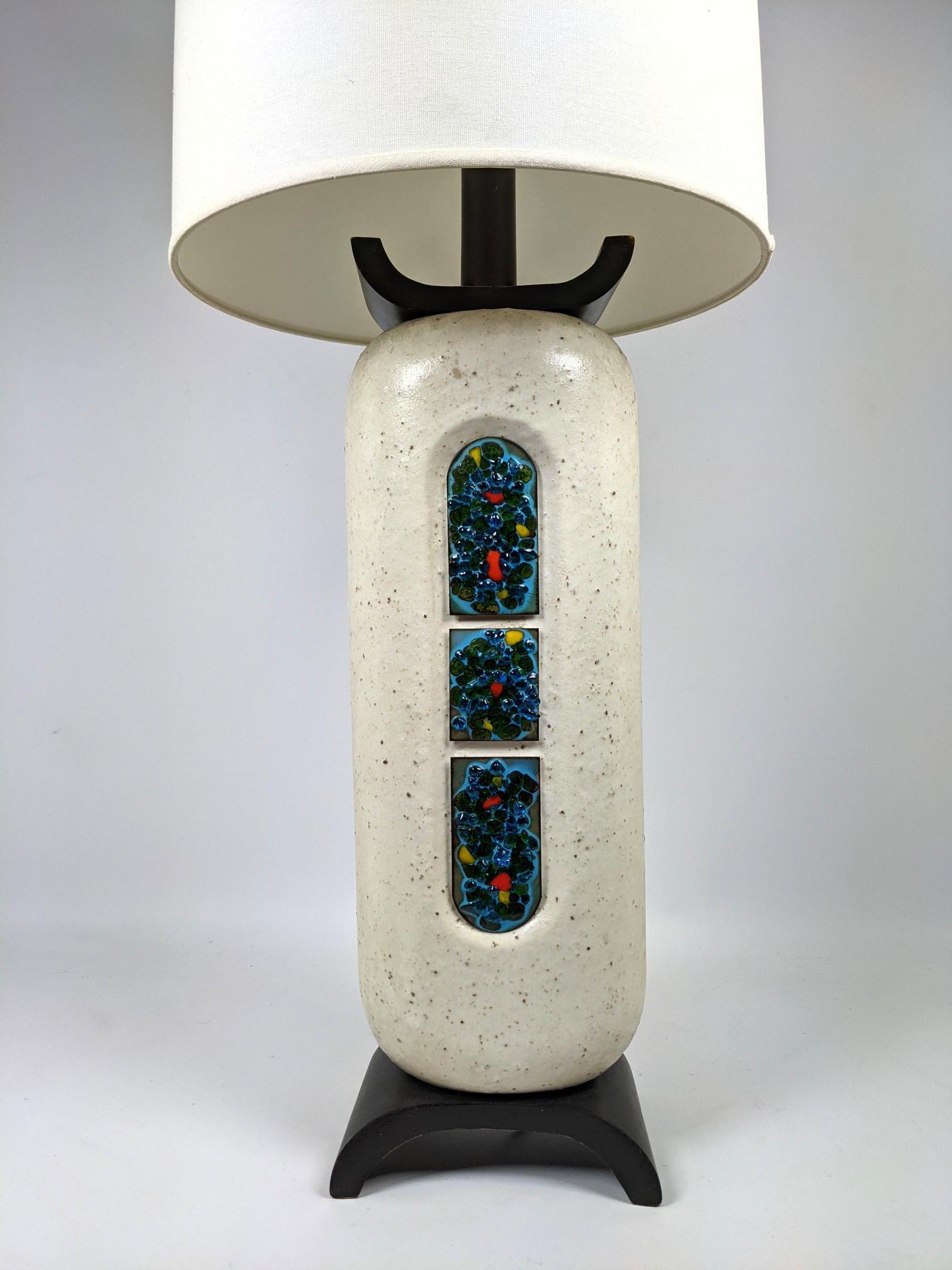 Mid Century Modern Table Lamp with 3 Enamel Panels. (1 of 11)