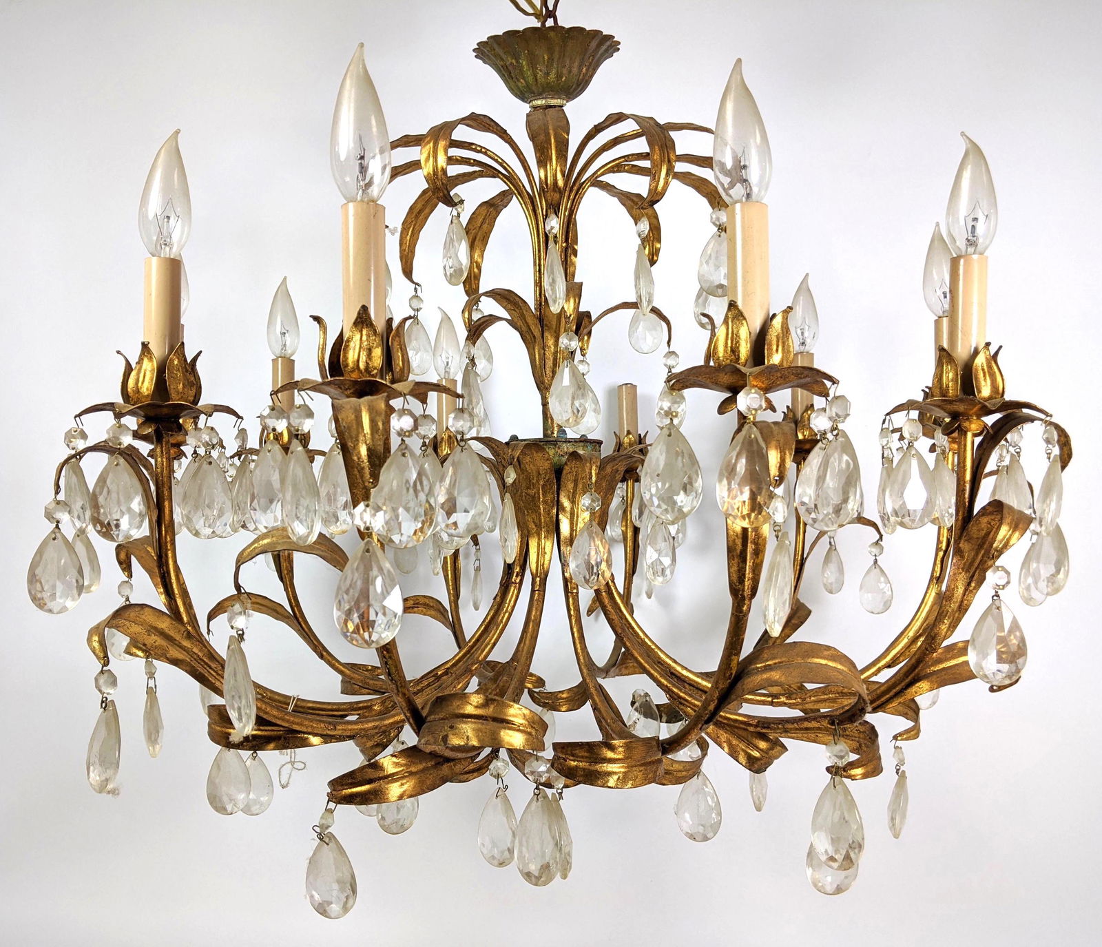 Fancy Gilt Iron Italian style Chandelier. Gilt frame wi (1 of 15)