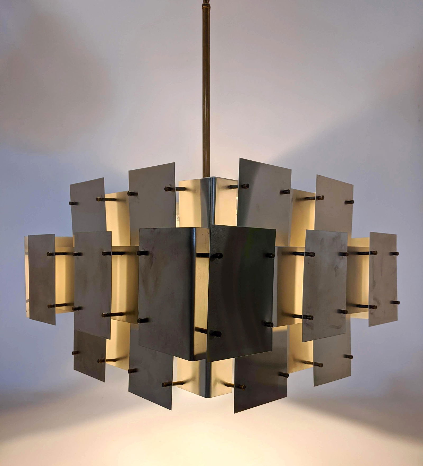 ROBERT SONNEMAN Modernist Stainless Panel Chandelier. S (1 of 18)