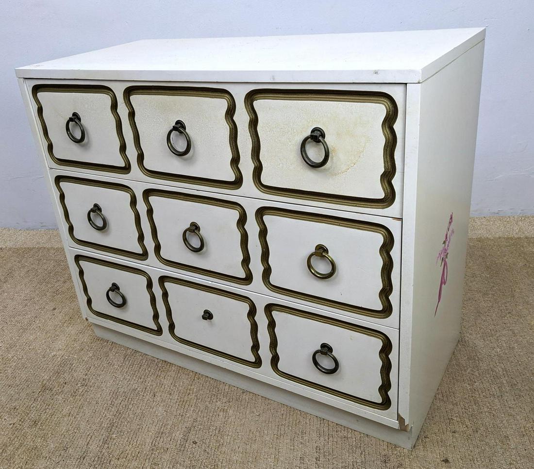 DOROTHY DRAPER Style White Bachelors Chest. Dresser. Ch: DOROTHY DRAPER Style White Bachelors Chest. Dresser. Chest Drawers. Gold trim. Ring pulls-- Dimensions: H: 31 inches: W: 38 inches: D: 18 inches ---