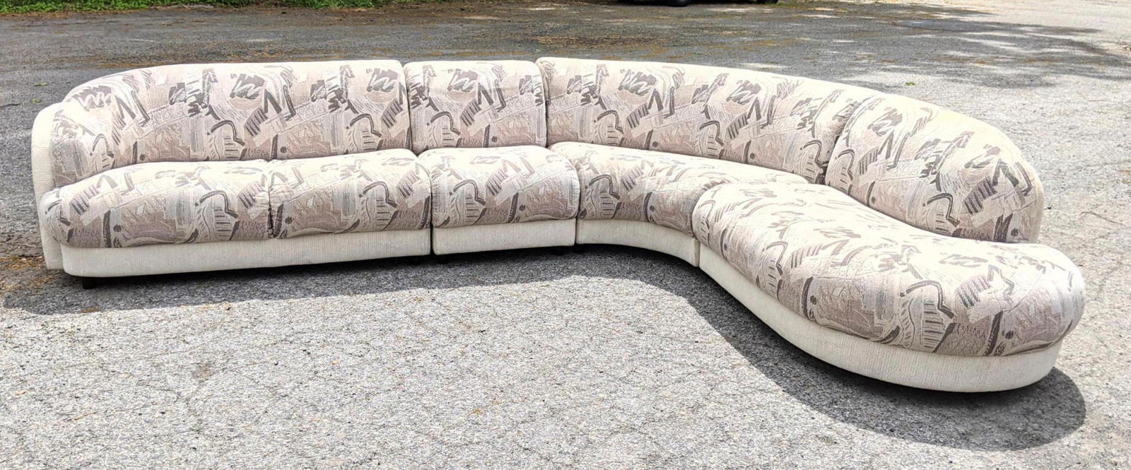 Contemporary Kagan style Sectional Sofa Couch. Off whit (1 of 17)