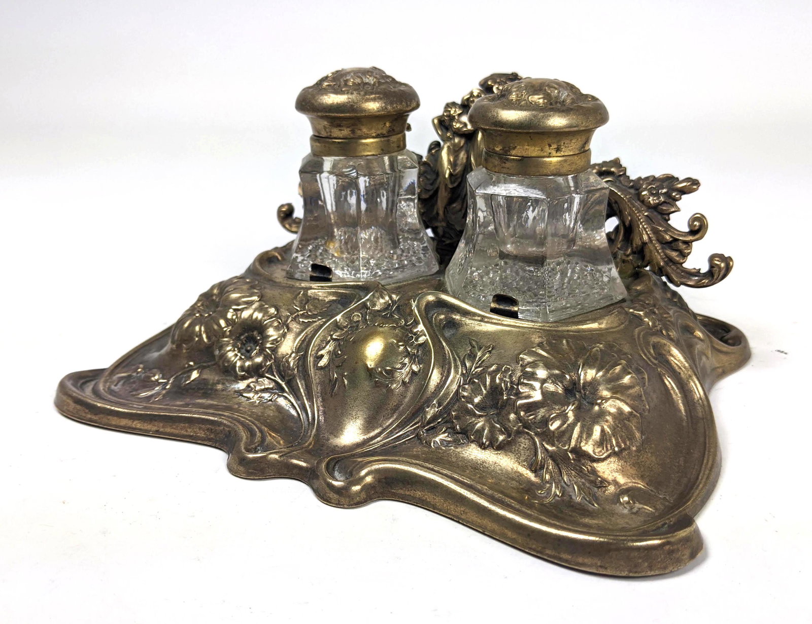 Silver Floral Repousse Inkstand Inkwell. Two Crystal In (1 of 9)