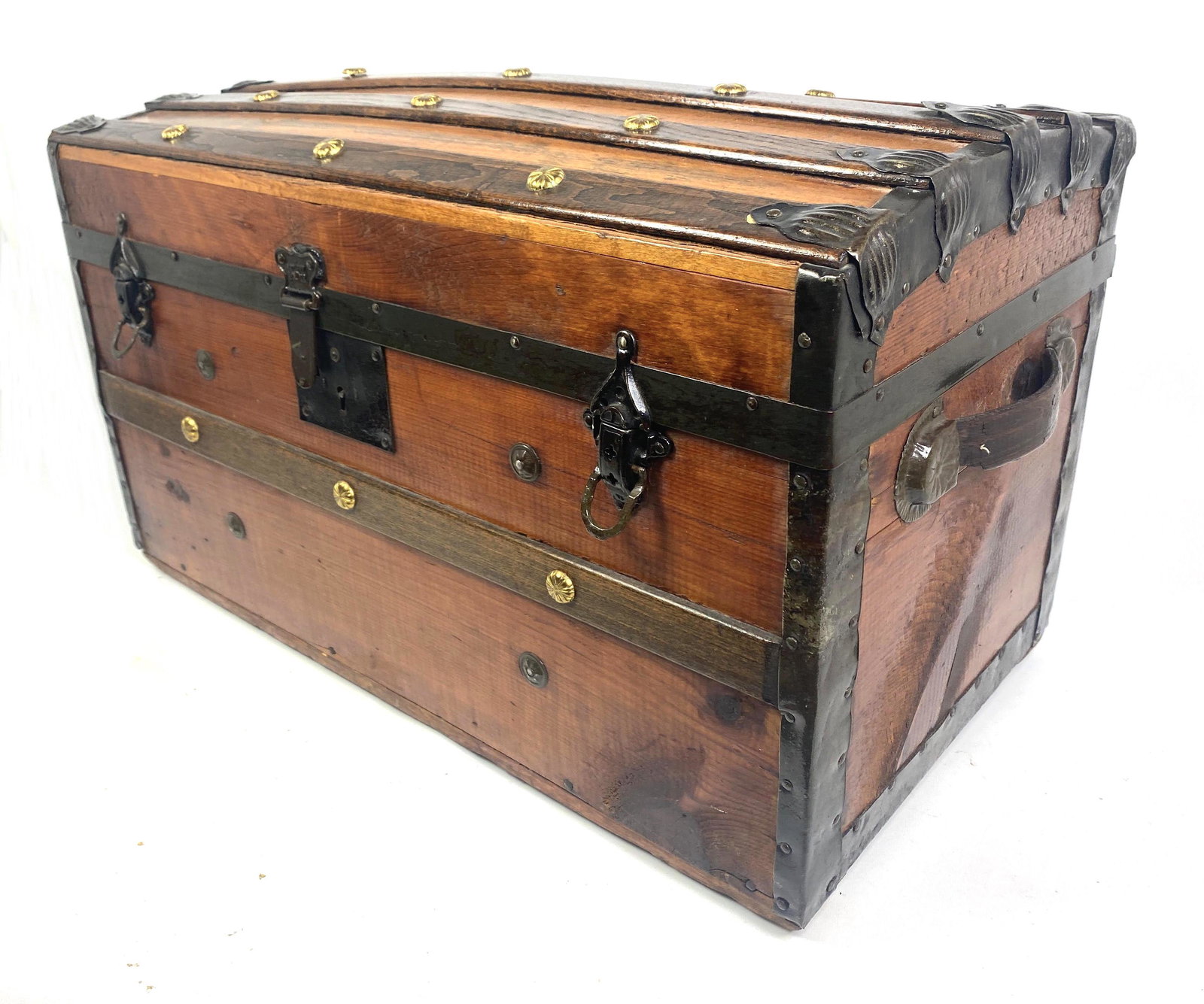 Vintage Wood Trunk with Wood Straps and Metal Trim. Dec (1 of 19)
