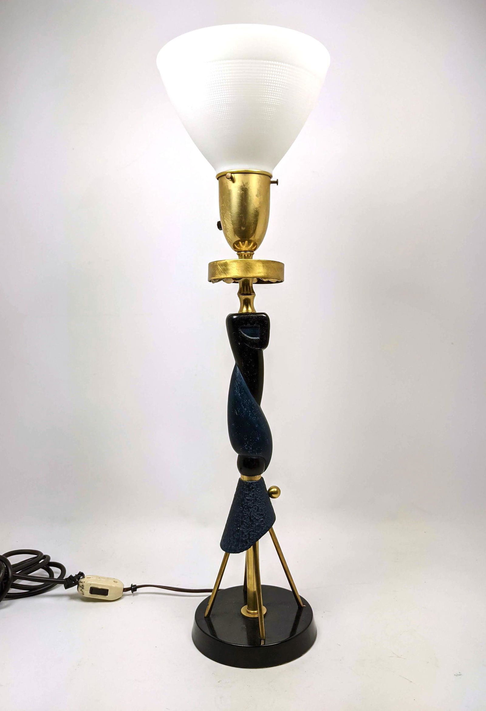 Frederick Weinberg Style Table Lamp.: Frederick Weinberg Style Table Lamp. -- Dimensions: H: 27 inches: W: 6 inches: D: 6 inches ---