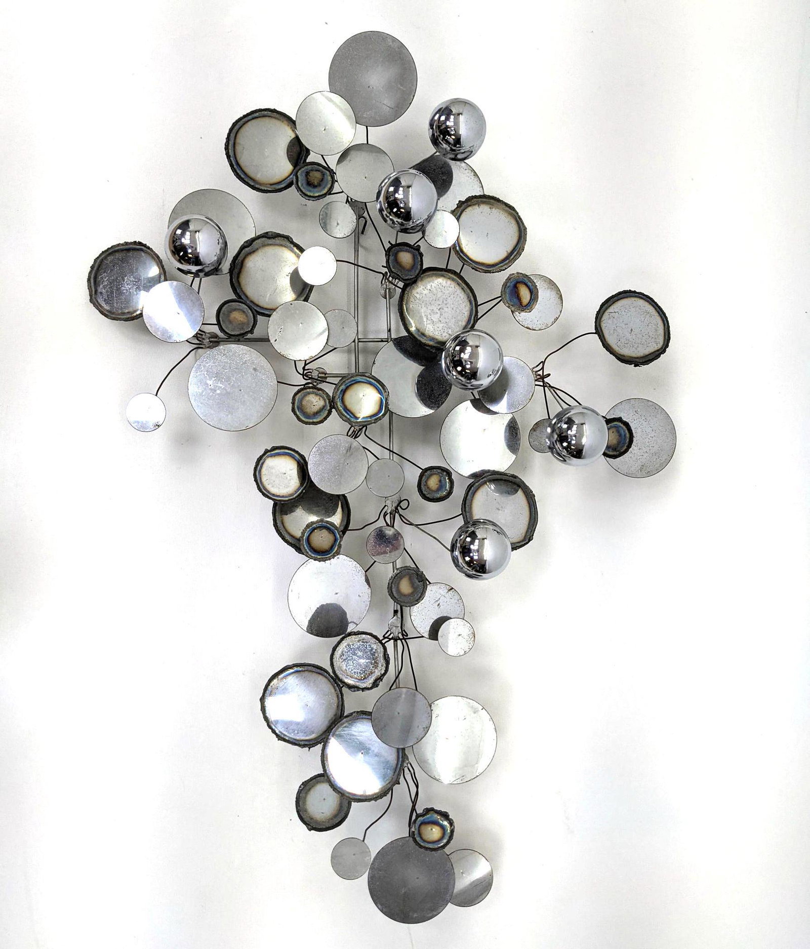 C JERE 72 Modern Raindrops Wall Sculpture. Signed: C JERE 72 Modern Raindrops Wall Sculpture. Signed-- Dimensions: H: 27 inches: W: 37 inches: D: 8 inches ---
