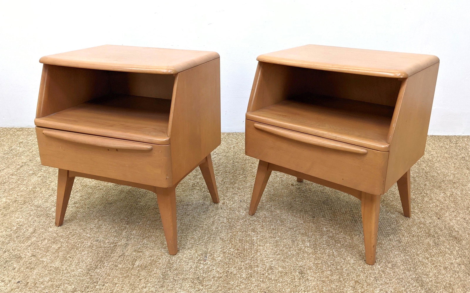 Pair HEYWOOD WAKEFIELD Side Table Night Stands. Champag: Pair HEYWOOD WAKEFIELD Side Table Night Stands. Champagne.-- Dimensions: H: 24 inches: W: 20 inches: D: 18 inches ---