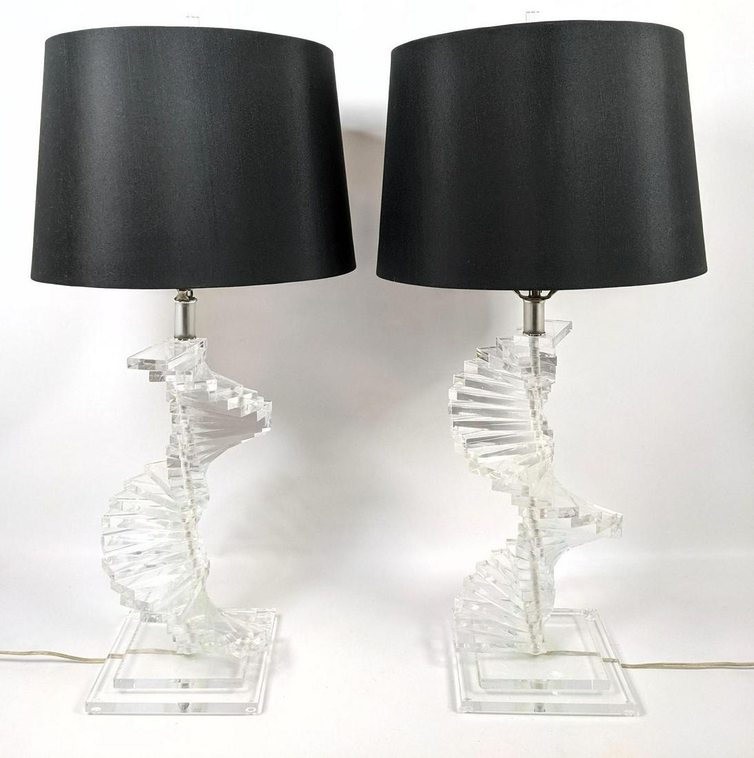 Pair Twisted Column Lucite Acrylic Table Lamps. (1 of 11)