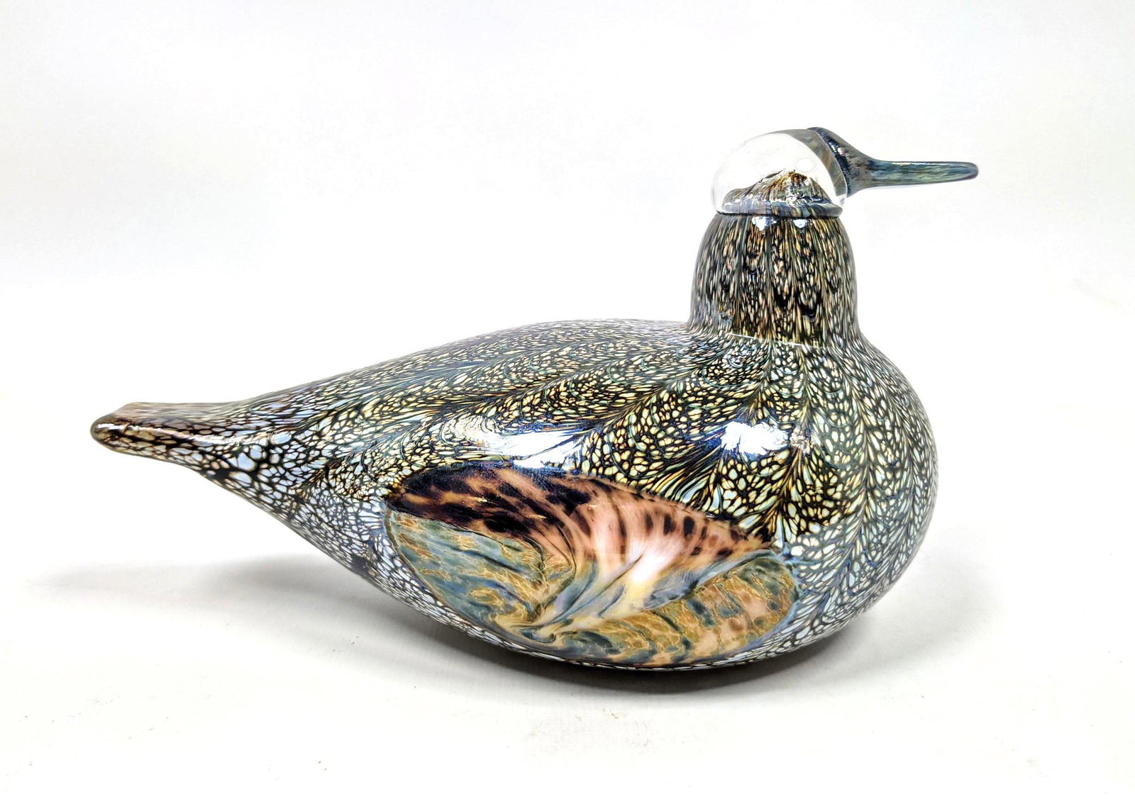 Finnish Oiva Toikka Nuutajarvi for Iittala Glass Bird S: Finnish Oiva Toikka Nuutajarvi for Iittala Glass Bird Sculpture. -- Dimensions: ---