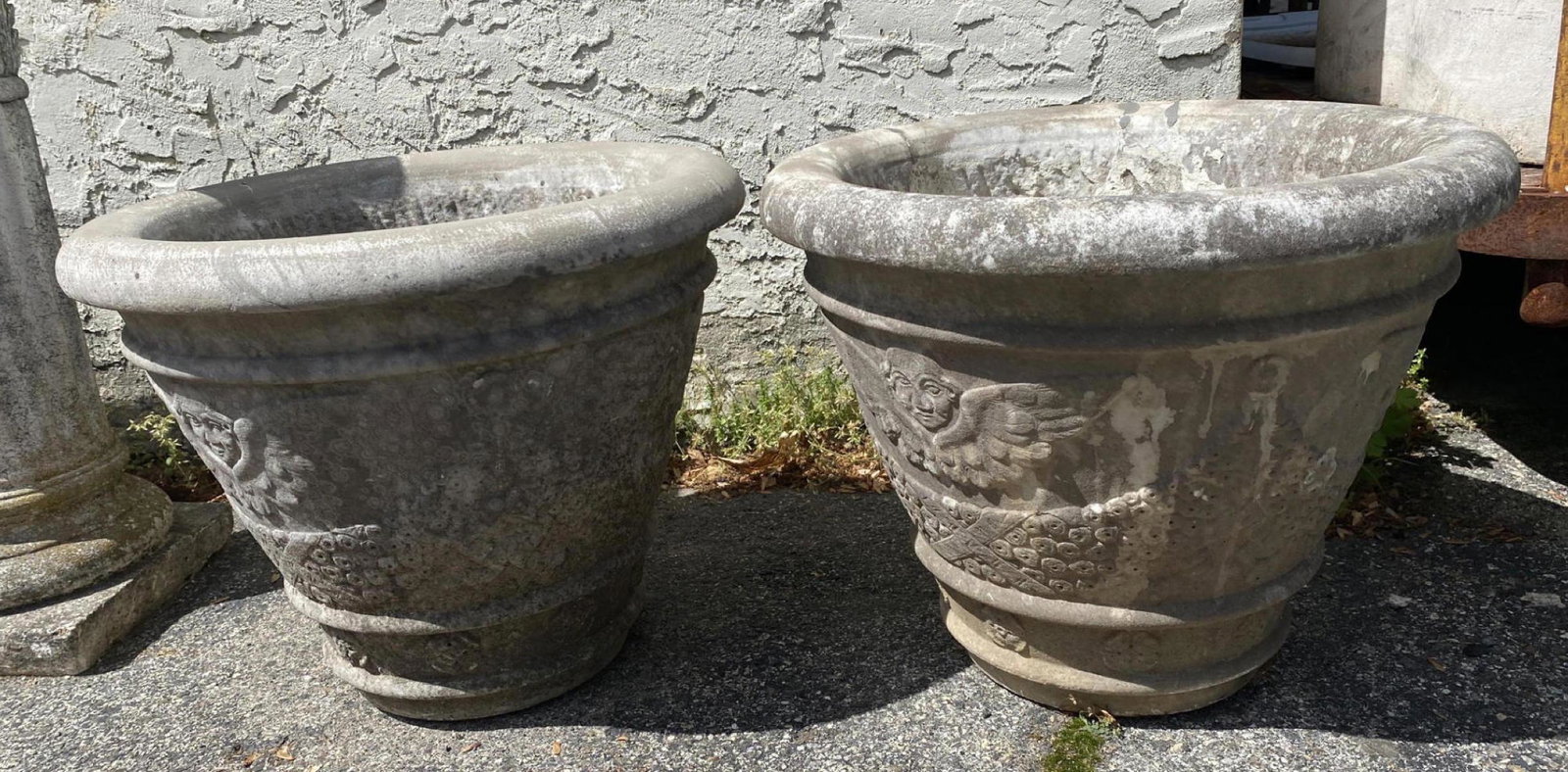 Pr Vintage Marble Planters Angel designs. Outdoor Garde (1 of 11)