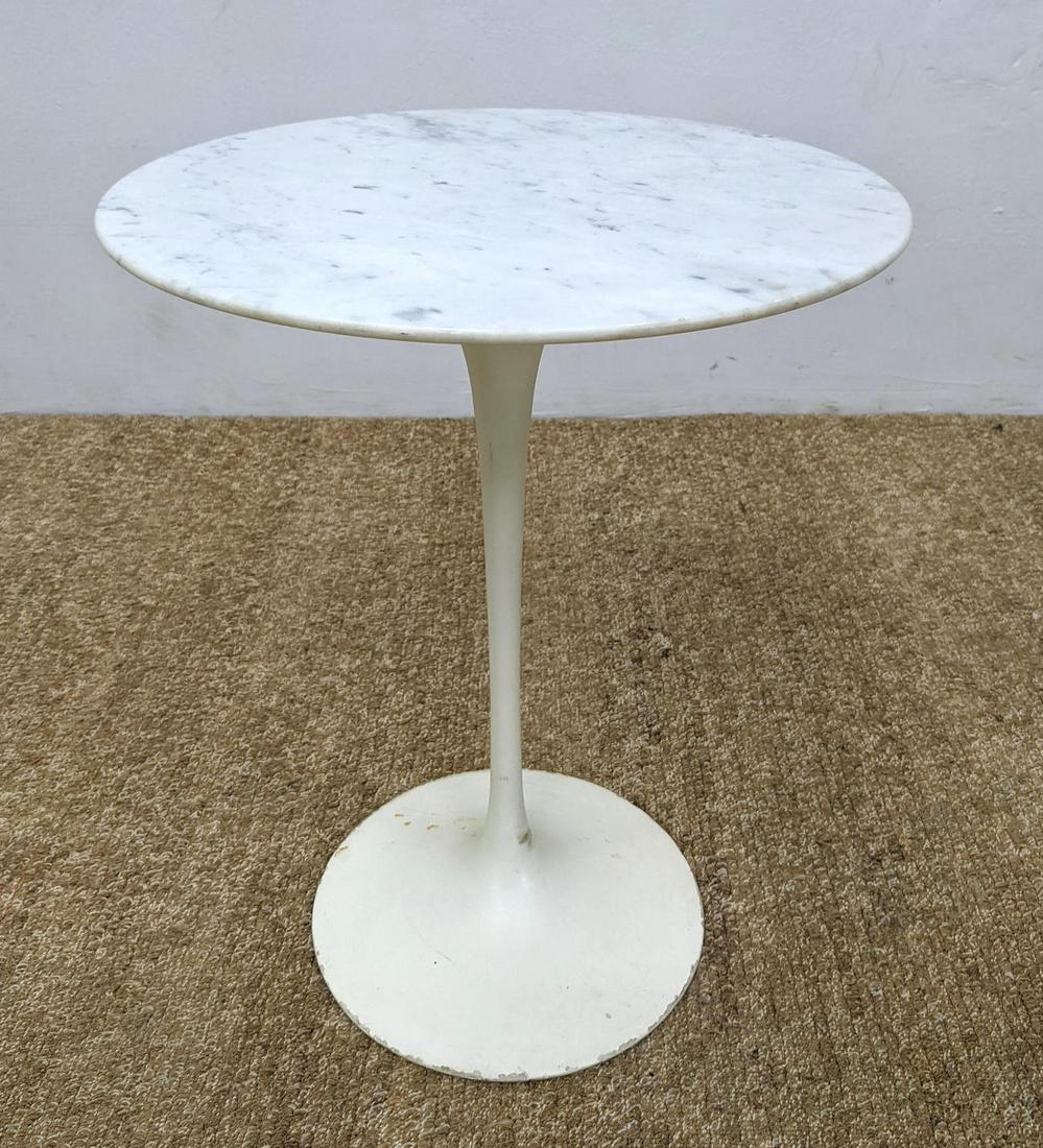 Marble Top EERO SAARINEN Tulip Side Table. White base. (1 of 10)
