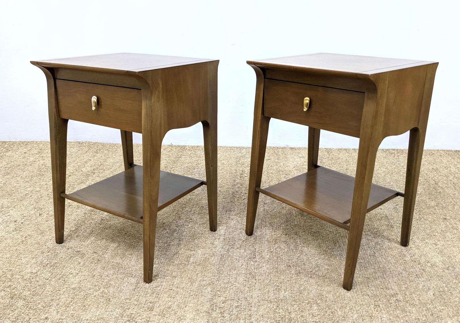 Pr DREXEL "Profile"  Single Drawer Night Stands. Tables (1 of 15)