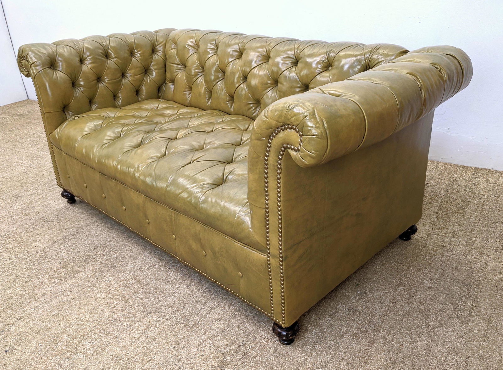 Tufted Leather Chesterfield Love Seat Sofa. Rolled Arms (1 of 12)
