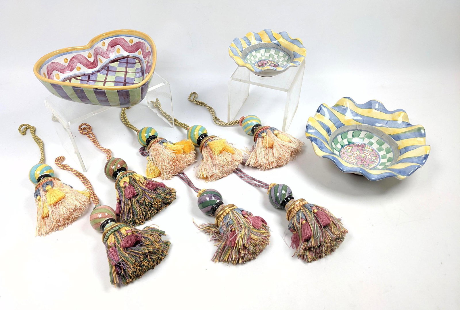 11pcs MacKenzie and Childs-  Small Bowls and Tassels. (1 of 12)