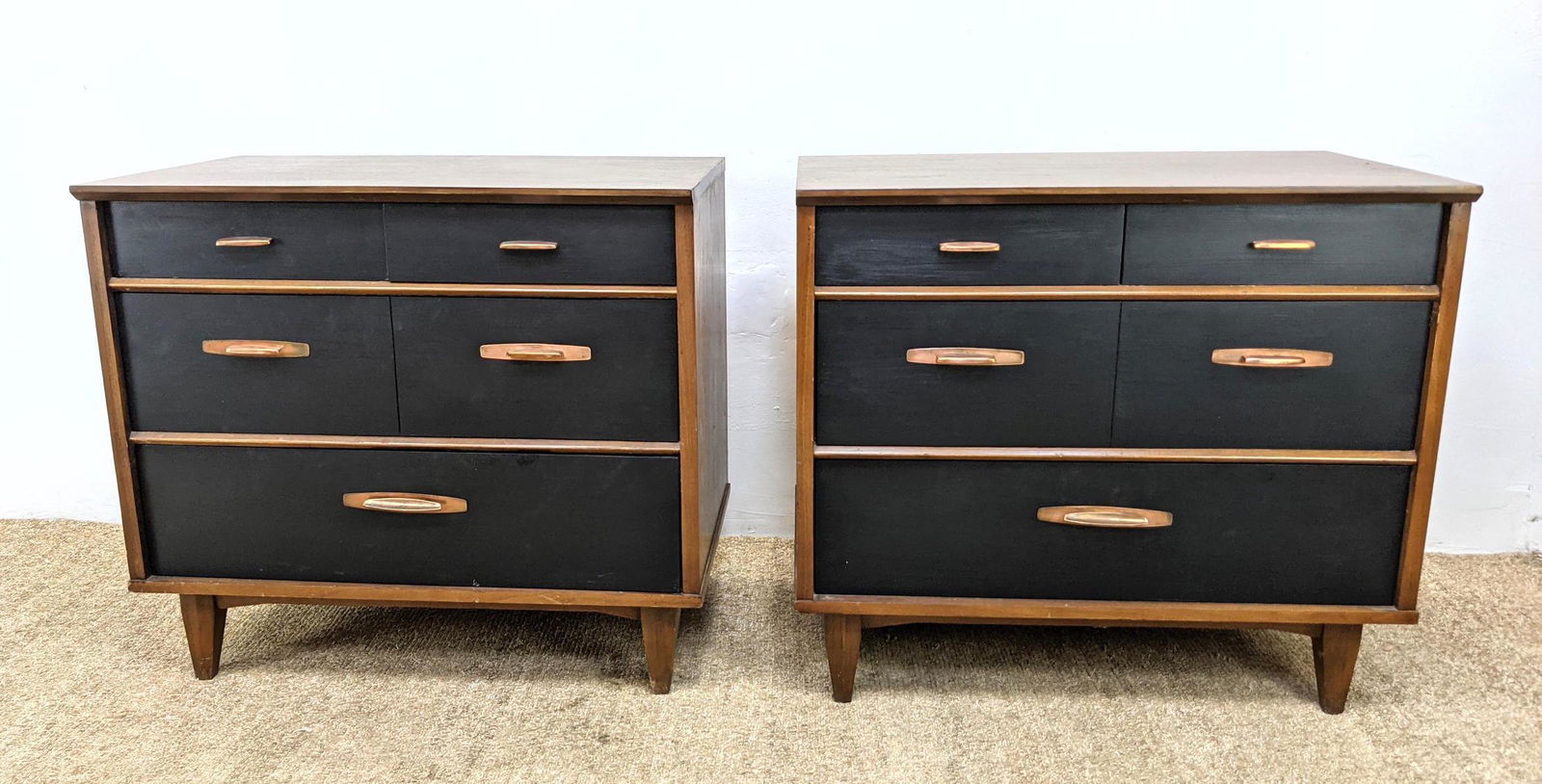 Pr DIXIE Modernist Walnut Bachelor's Chest Dressers. Bl (1 of 13)