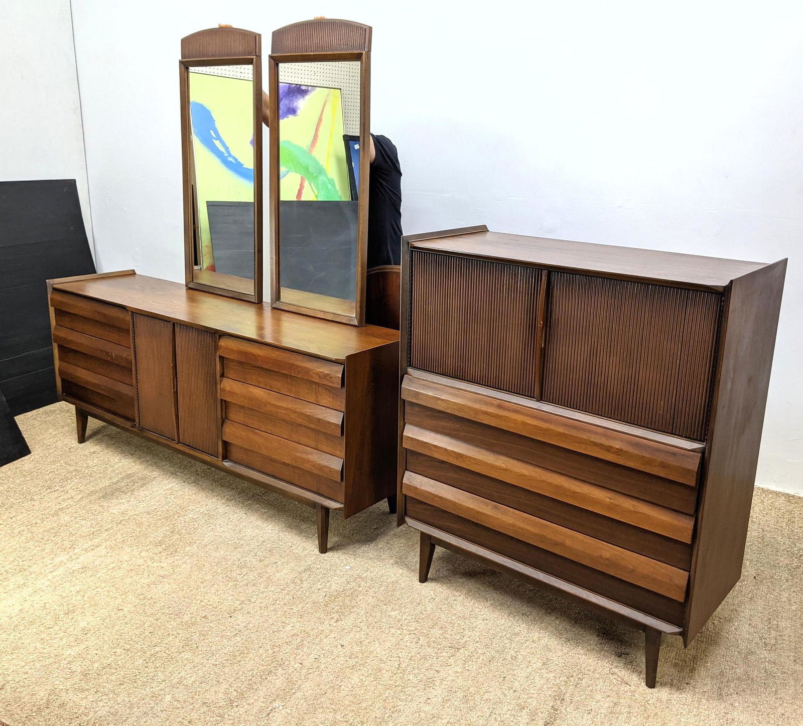 5pc LANE Bedroom Set. Tall Chest, Low Dresser, 2 Mirror (1 of 20)