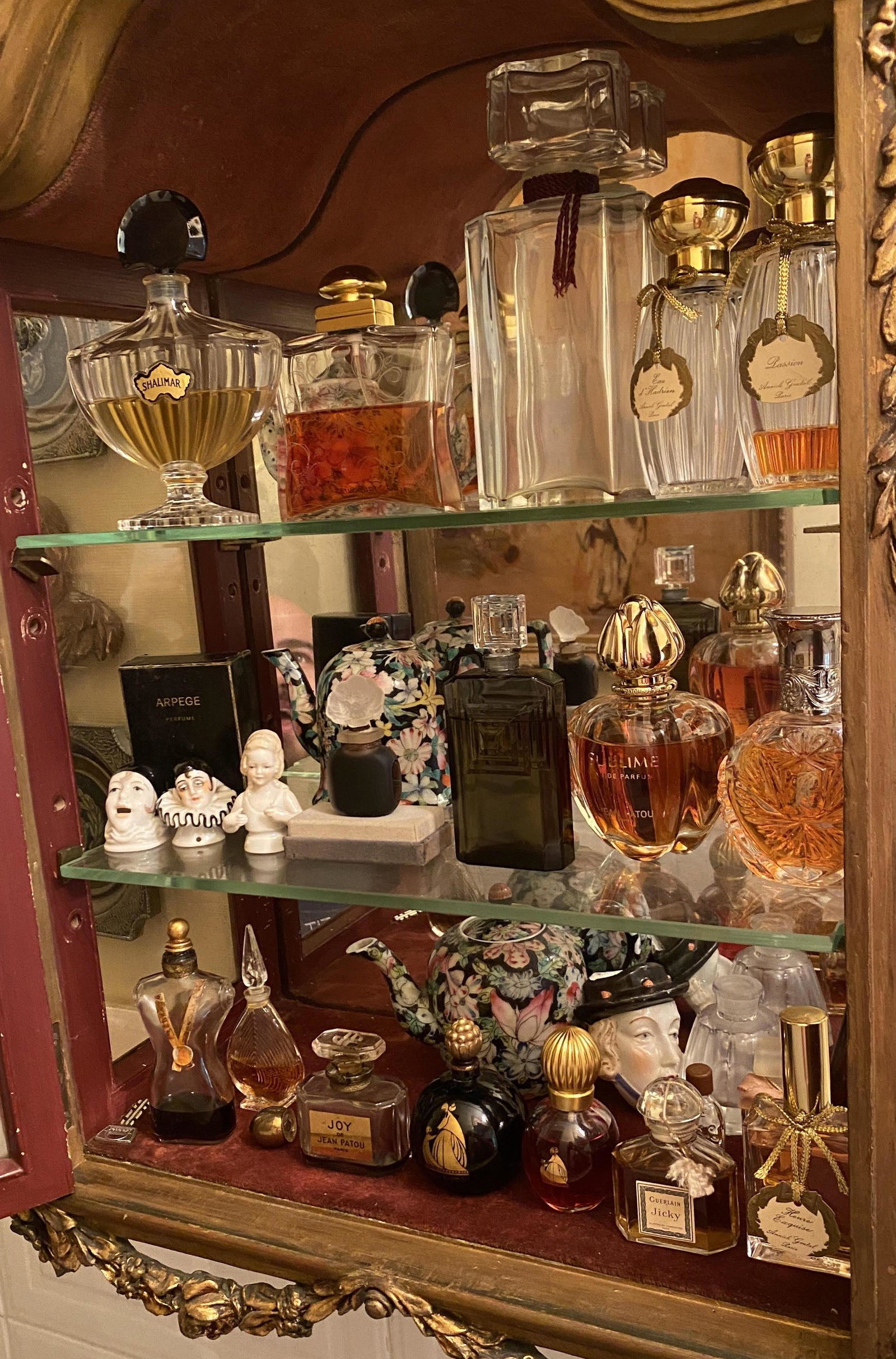 Collection of 17+ Perfume bottles French Shalimar Passi (1 of 20)