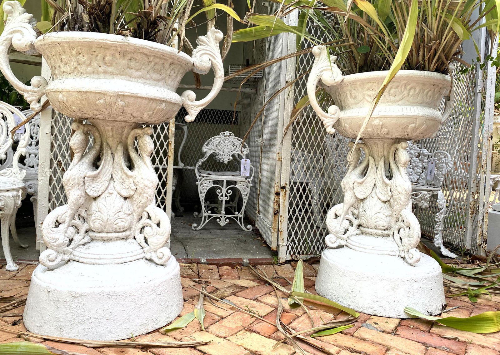 Pr Aluminum Garden Planters with Swan Bases (1 of 8)