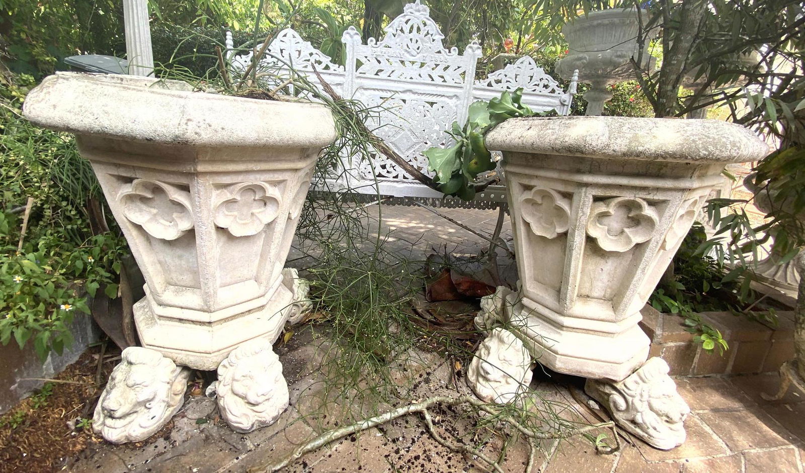 Pr Cast Stone Cement Garden Planters (1 of 19)
