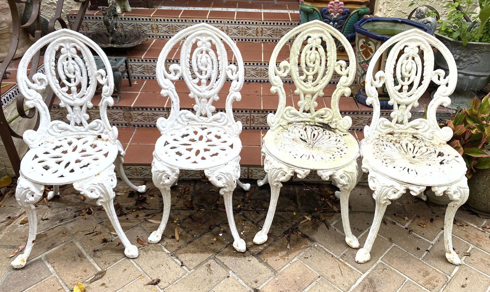 4pc Cast Iron Garden Chairs. 2 pairs (1 of 10)