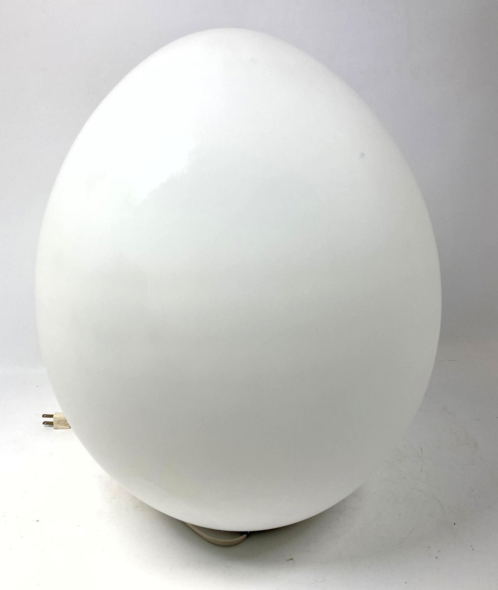 Vistosi style Murano Glass Egg Form Table Lamp. (1 of 5)