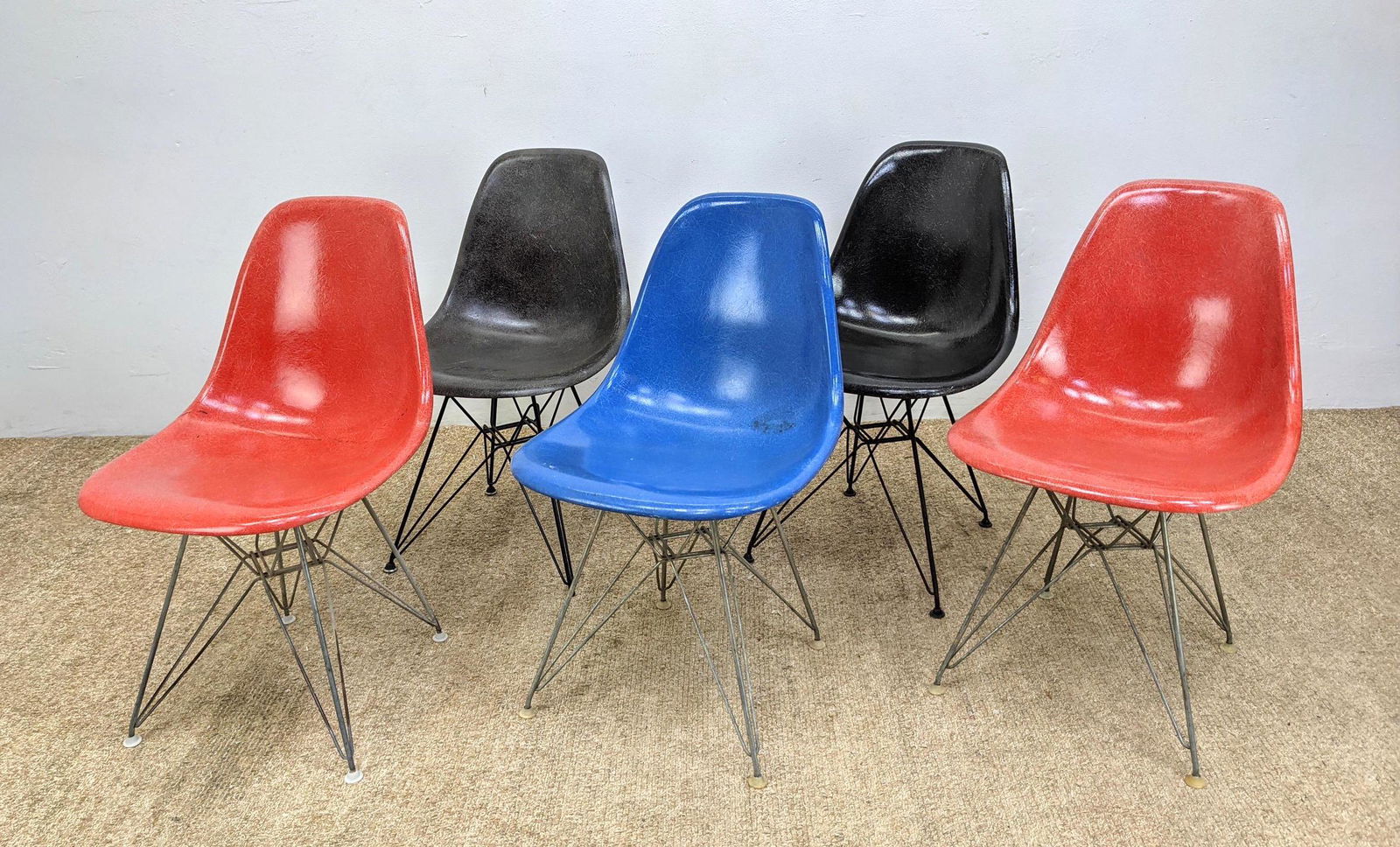 Set 5 HERMAN MILLER Molded Fiberglass Shell Side Chairs (1 of 20)