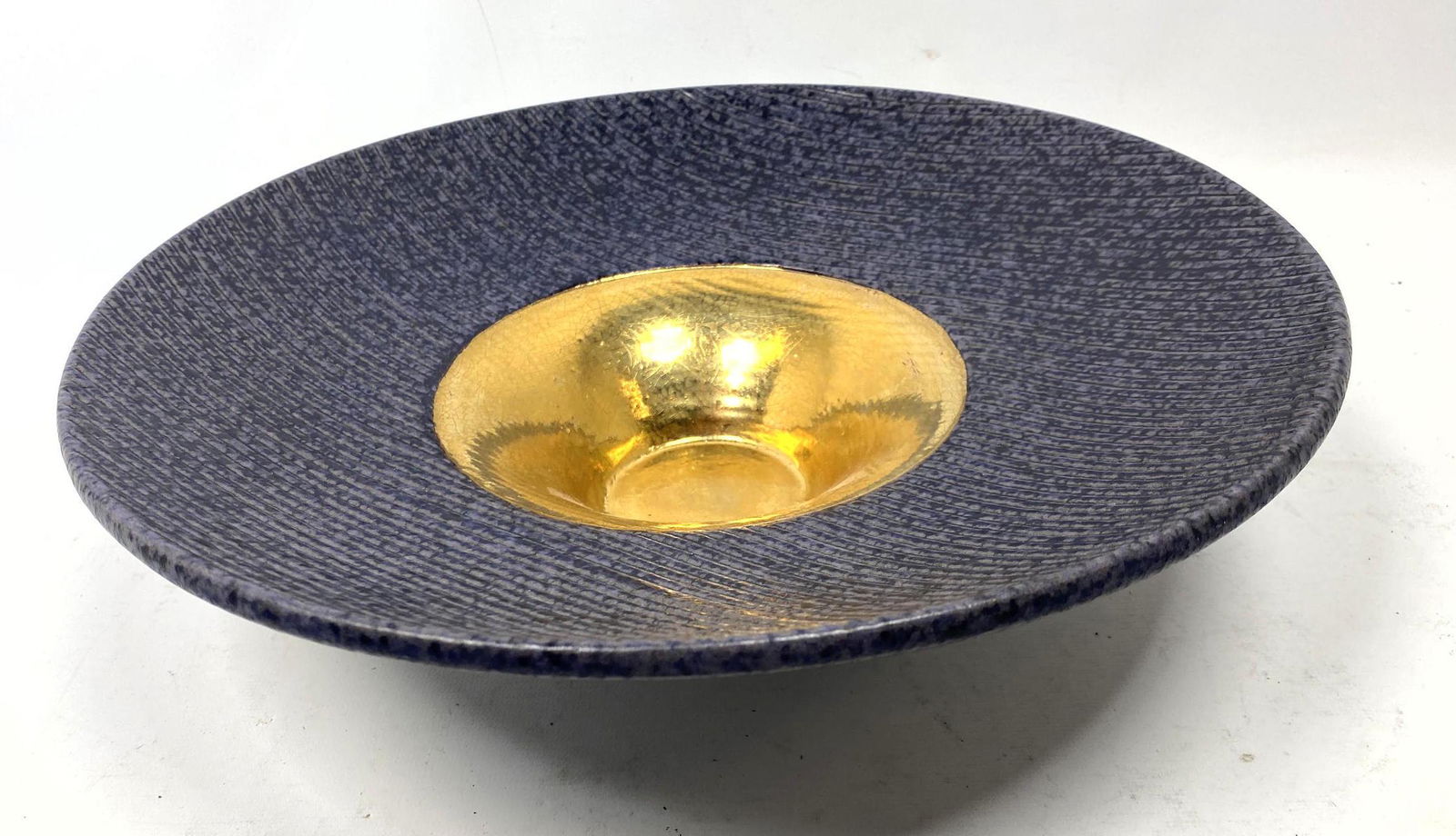 Masuo Ojima Vessel Bowl with Bright Gilt Interior. (1 of 8)