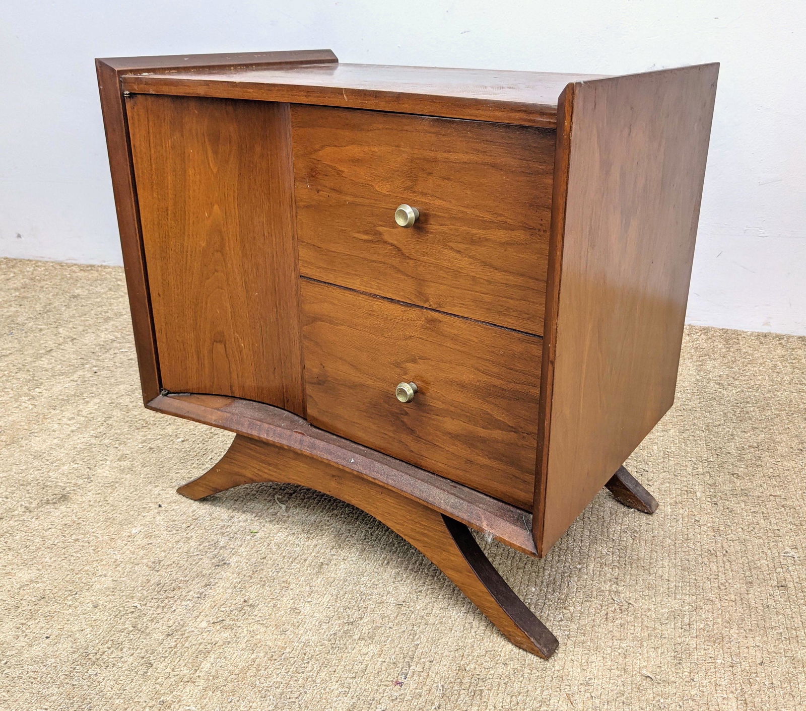 Modernist Side Table Cabinet. Concave Facade. Stylish L (1 of 13)