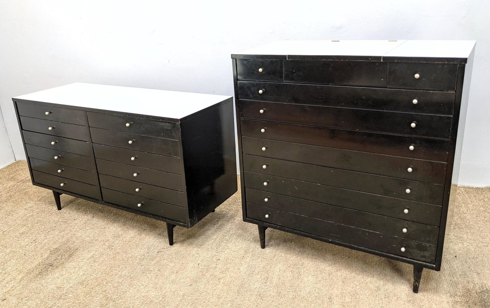 2pcs American of Martinsville Bedroom Set. Gentlemans c: 2pcs American of Martinsville Bedroom Set. Gentlemans chest with mirror lift top and low chest dresser.-- Dimensions: H: 41.5 inches: W: 38.25 inches: D: 19.75 inches ---