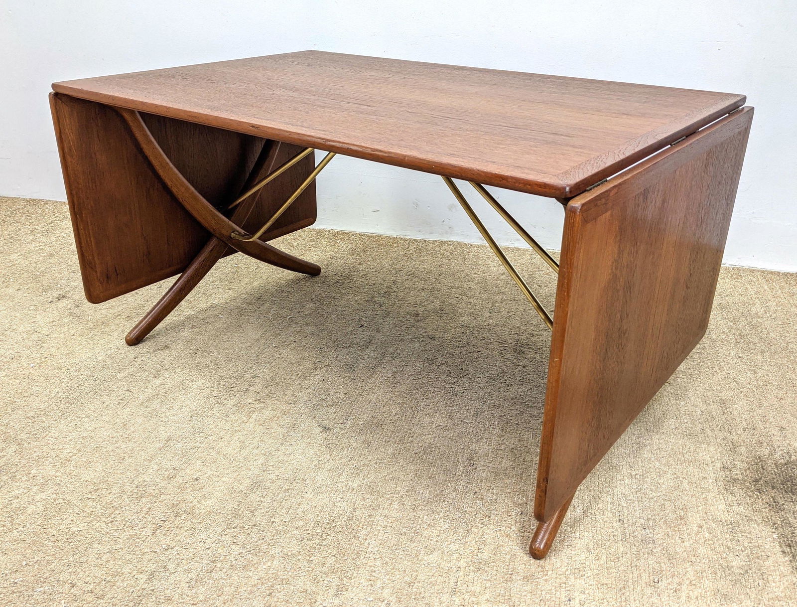 HANS J WEGNER for ANDREAS TUCK Teak Dining Table. Bande (1 of 14)