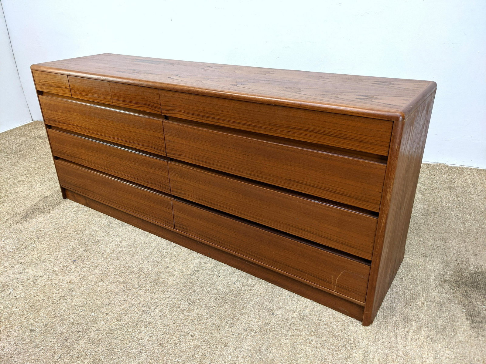 Danish Teak NORDISK ANDELS EKSPORT Low Dresser.  Chest (1 of 19)
