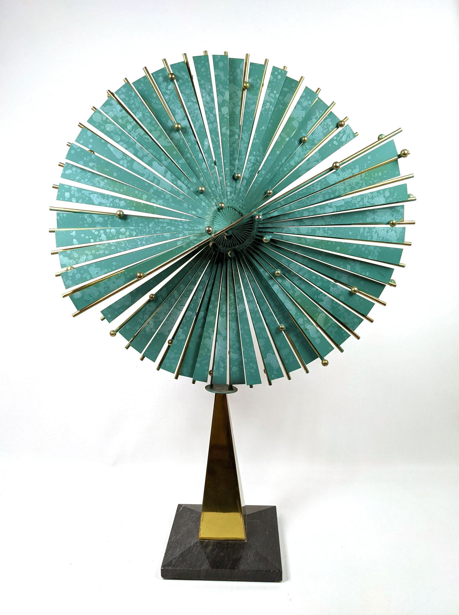 C JERE 1987 Table Sculpture.  Fan design. (1 of 13)