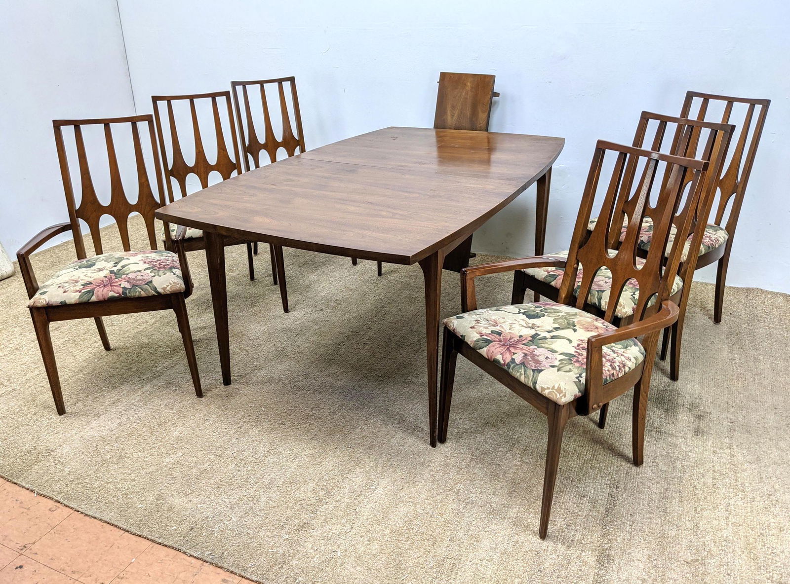 7pc Brasilia by BROYHILL BRASILIA Modernist Dining Set. (1 of 19)