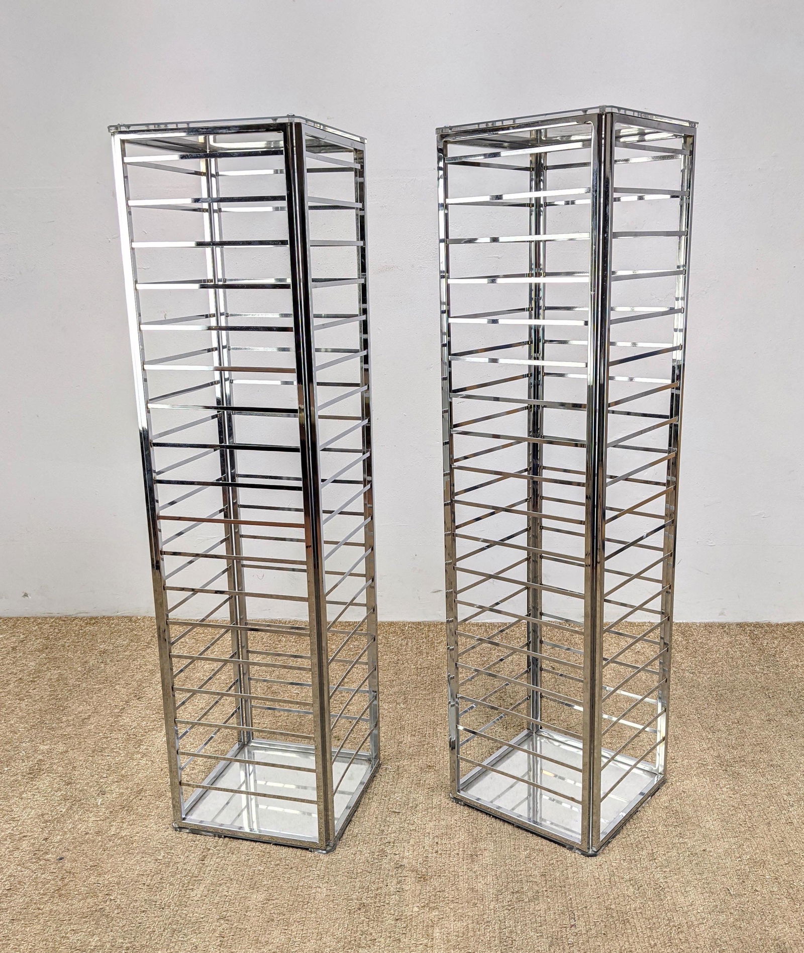 Pr Contemporary Chrome Display Pedestals. Open Ladder F (1 of 11)