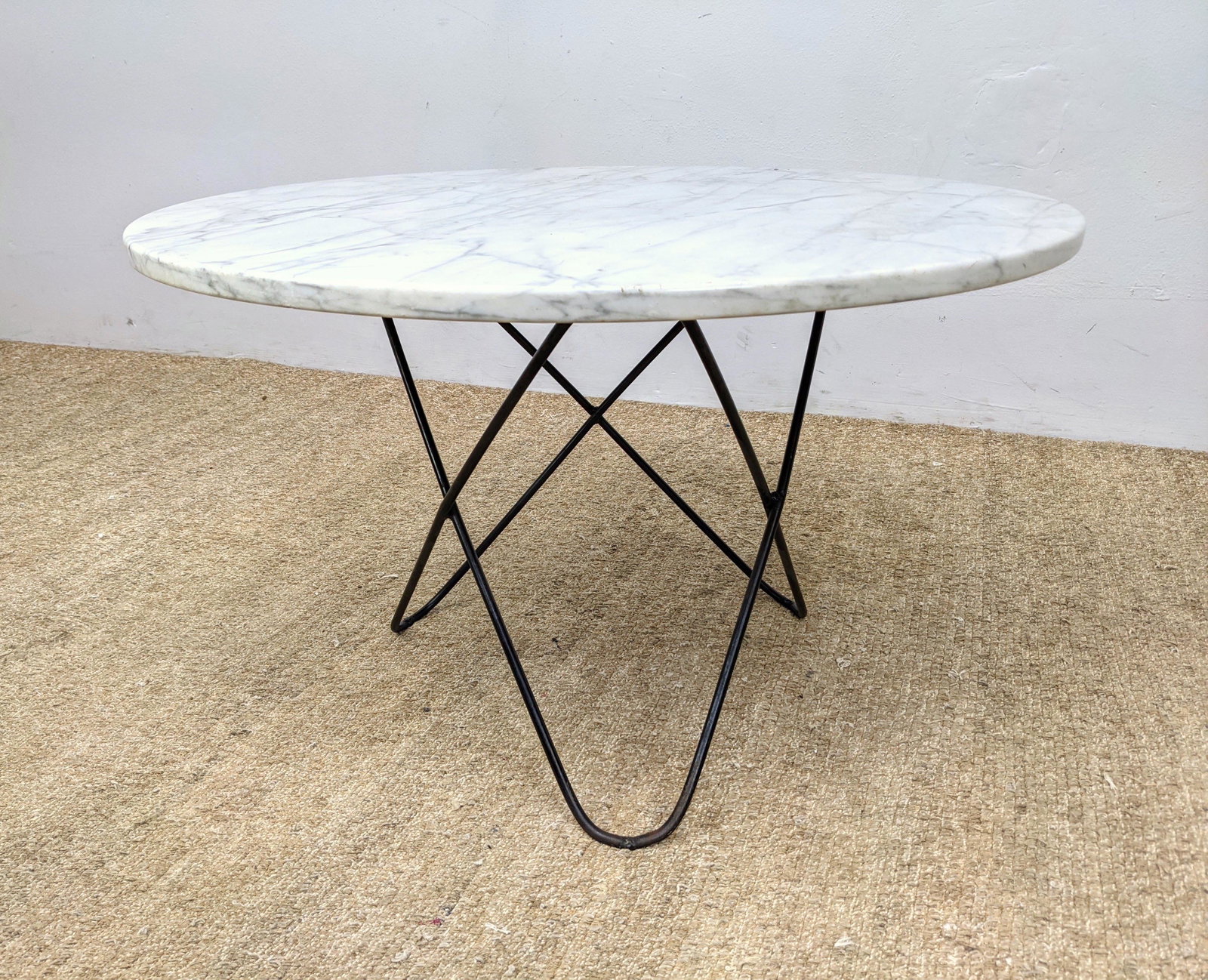 Mid Century Modern Marble and Hairpin Iron Table.: Mid Century Modern Marble and Hairpin Iron Table. -- Dimensions: H: 18.5 inches: W: 30 inches: D: 30 inches ---
