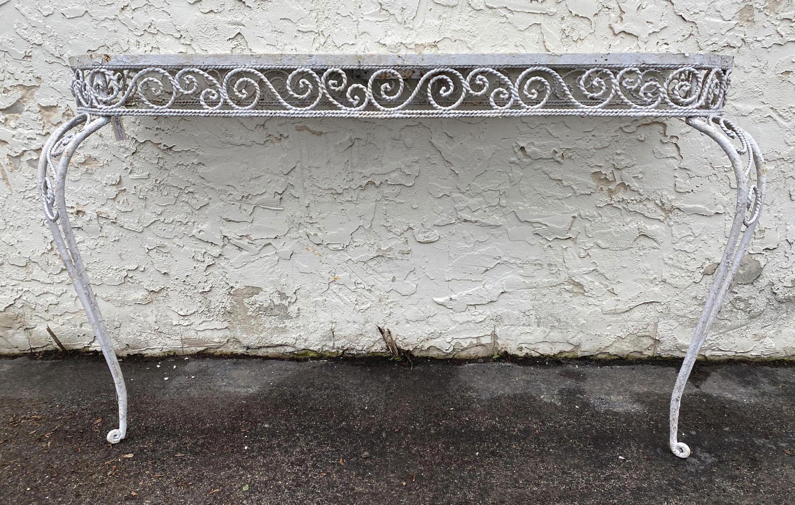 Decorative twisted trim Iron Hall Console Table. Painte (1 of 9)