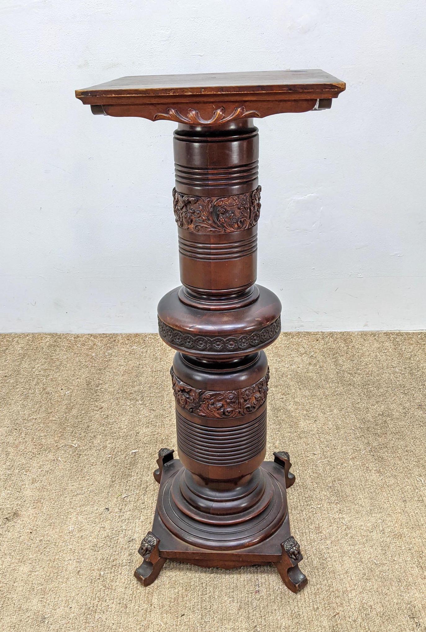 Antique Wood Column Form Display Pedestal. Decorative G (1 of 14)