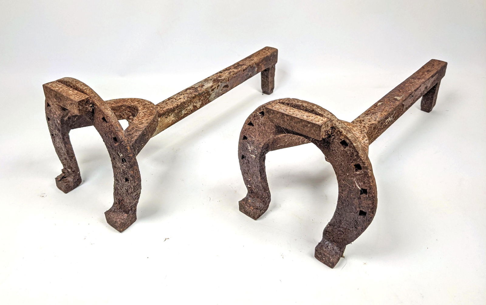 Rusty Distressed Horseshoe Metal Andirons. (1 of 9)
