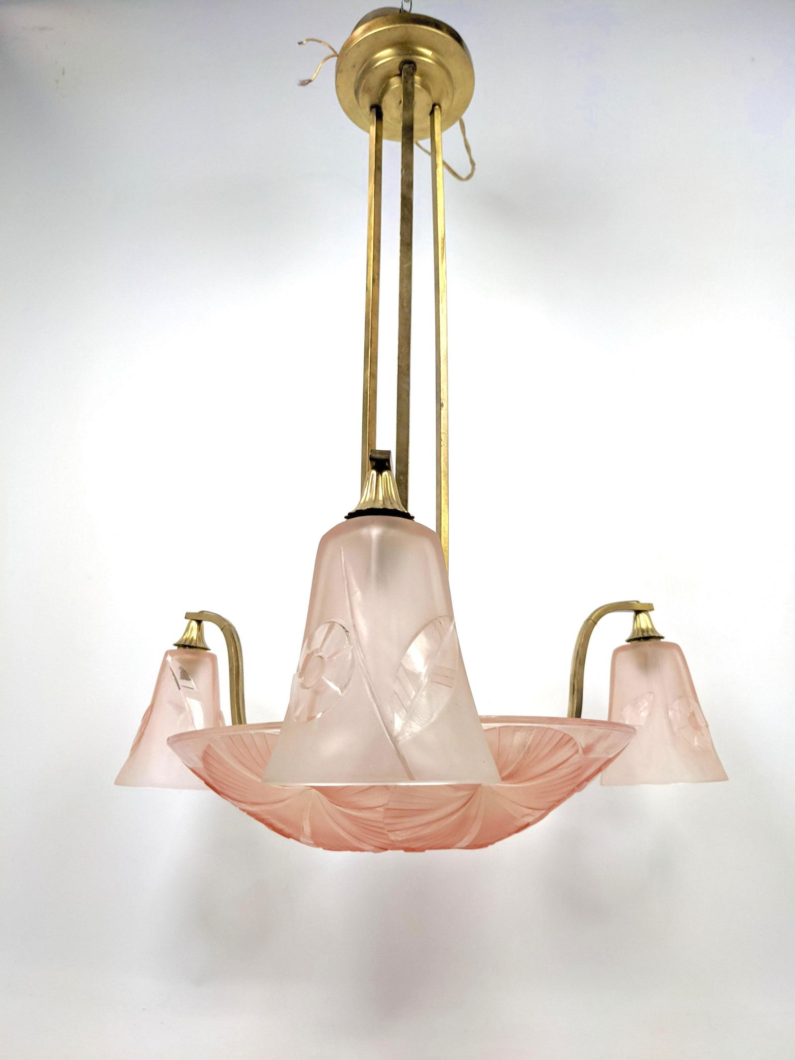 Degue style Frosted Glass Art Deco Chandelier. Pink fro (1 of 16)