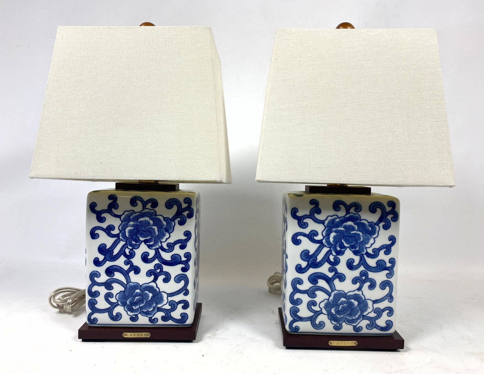 Ralph lauren blue and white lamps deals