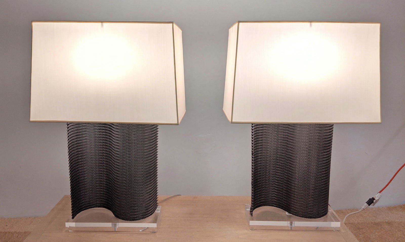 Pr Super Stylish Industrial Metal Mesh Table Lamps. S c (1 of 8)