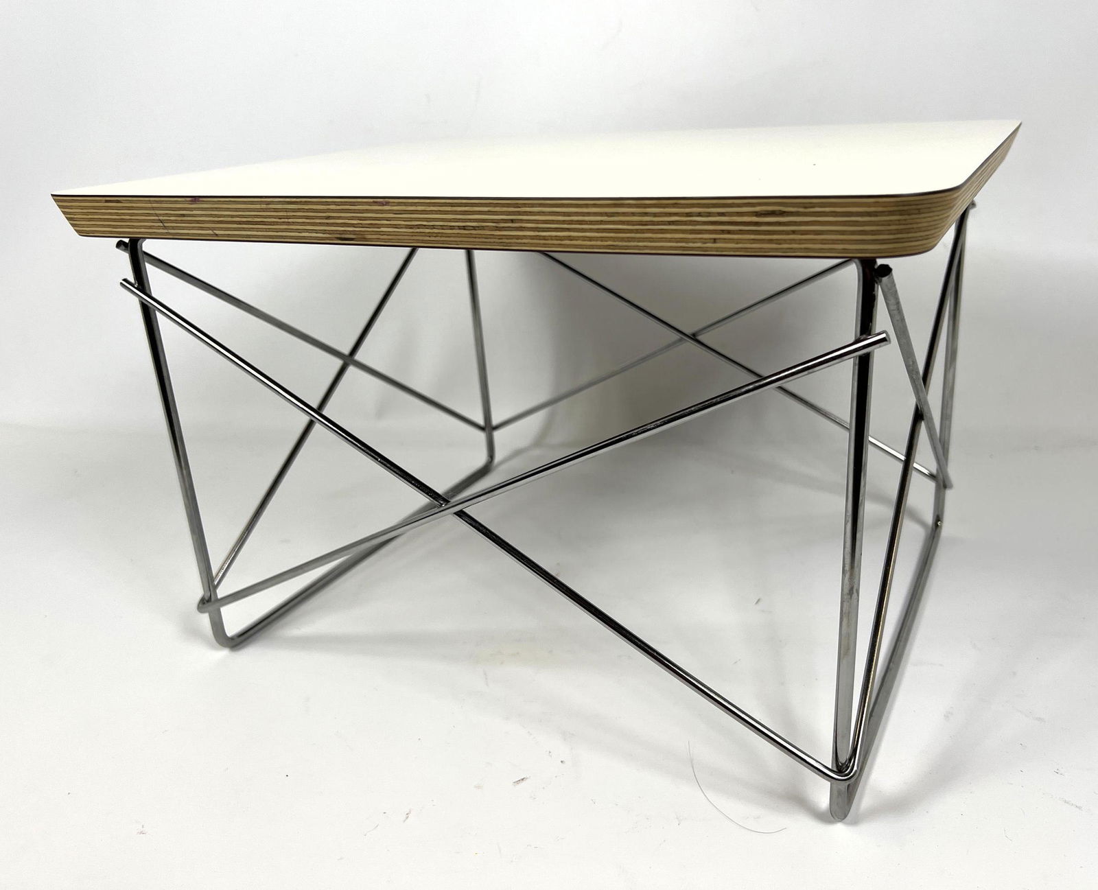 CHARLES EAMES for HERMAN MILLER "LTR" Table. White Lami (1 of 9)