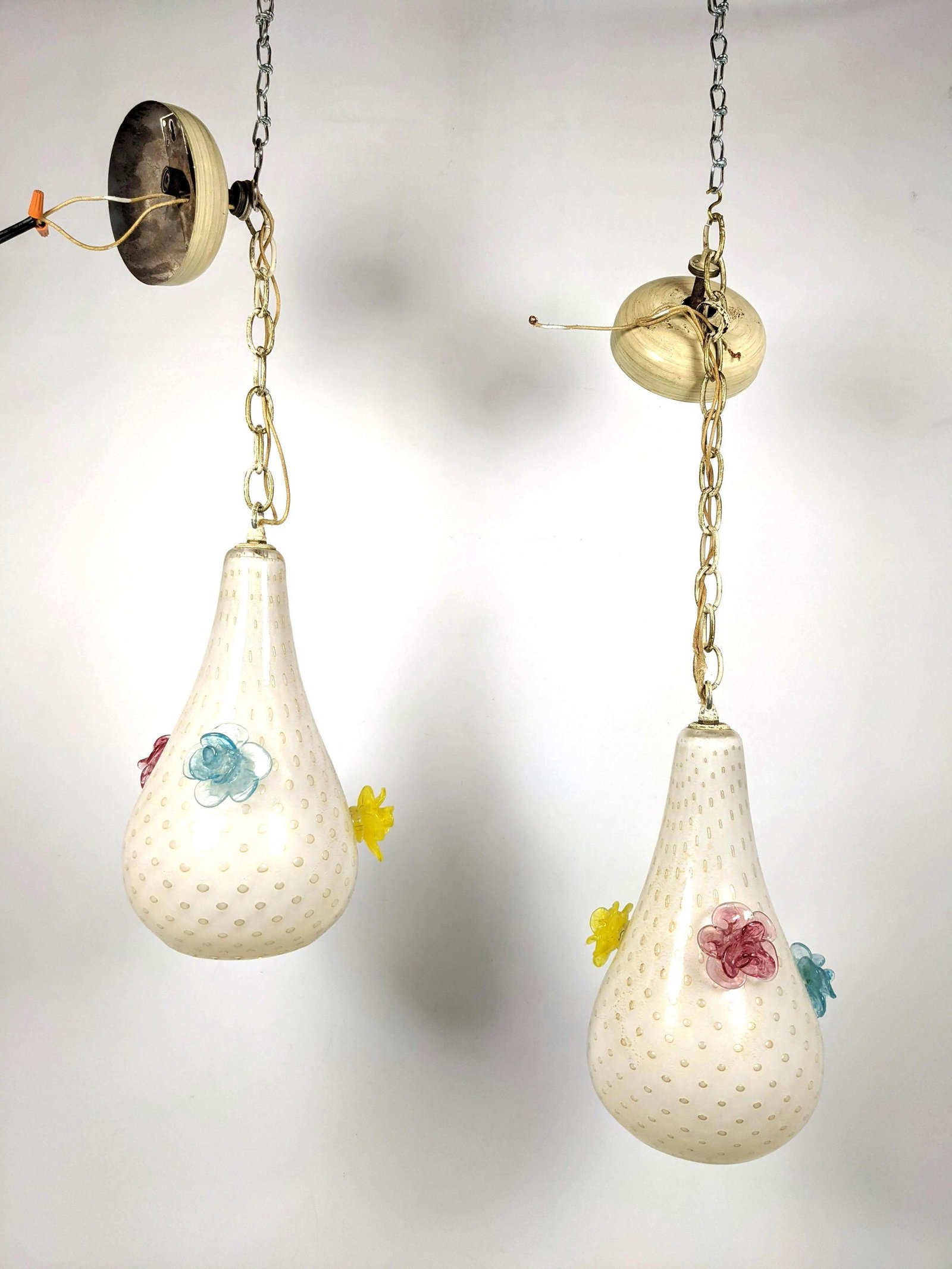 Pr Murano Italian Art Glass Pendant Lights. Teardrop fo: Pr Murano Italian Art Glass Pendant Lights. Teardrop form with applied colored glass flowers. -- Dimensions: H: 29 inches: W: 7 inches: D: 7 inches ---