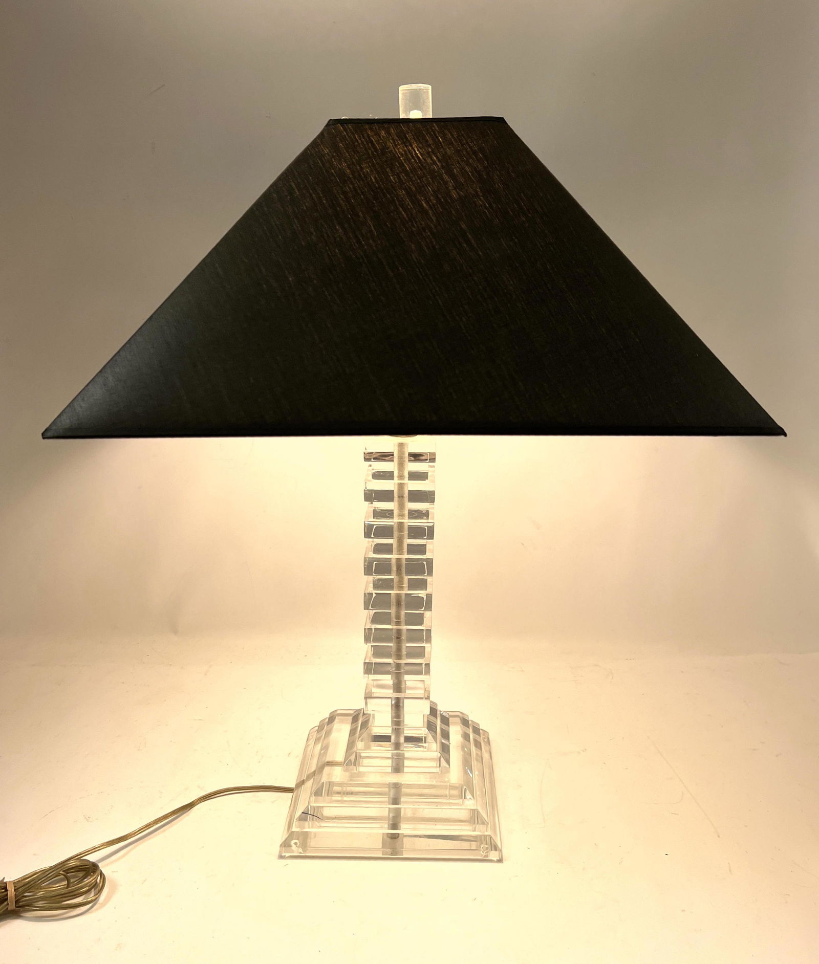 Modernist Stacked Lucite Column Table Lamp. Black shade (1 of 6)