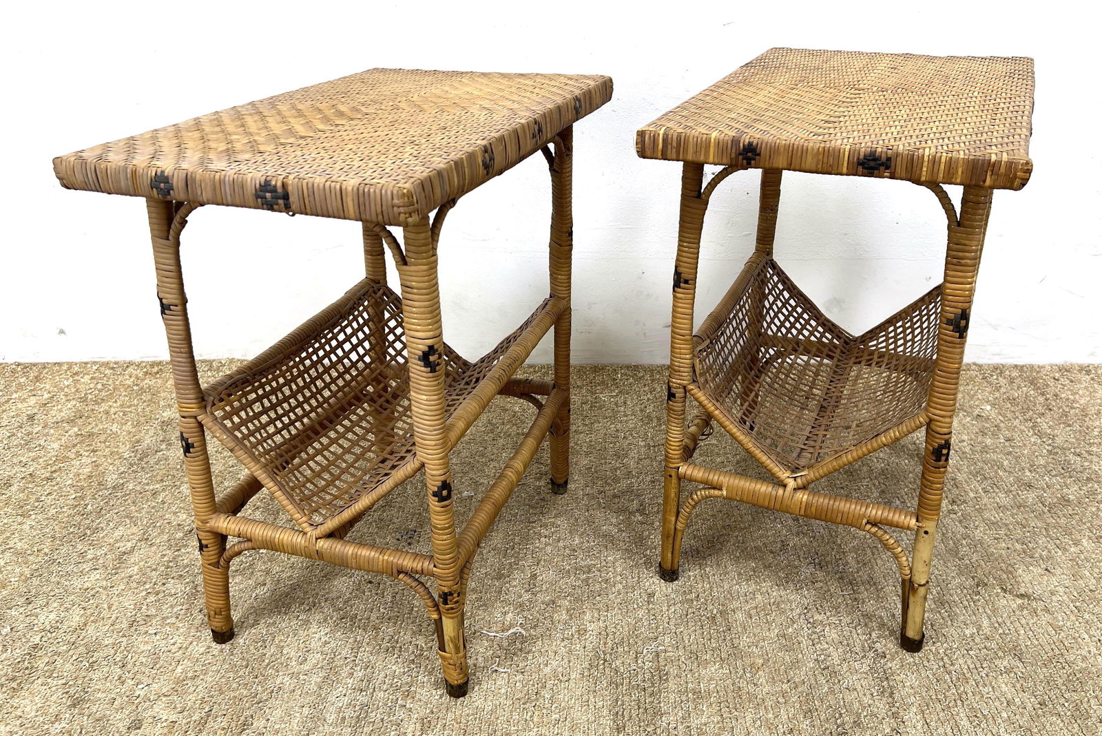 2pc Woven Rattan Wicker Side End Tables. Woven tops. Wo (1 of 10)
